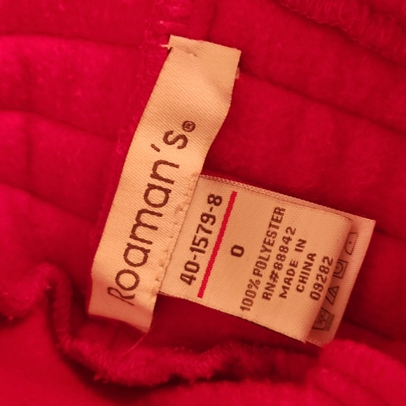 Roamans Woman's Bucket Winter Hat in Red - Picture 4 of 4